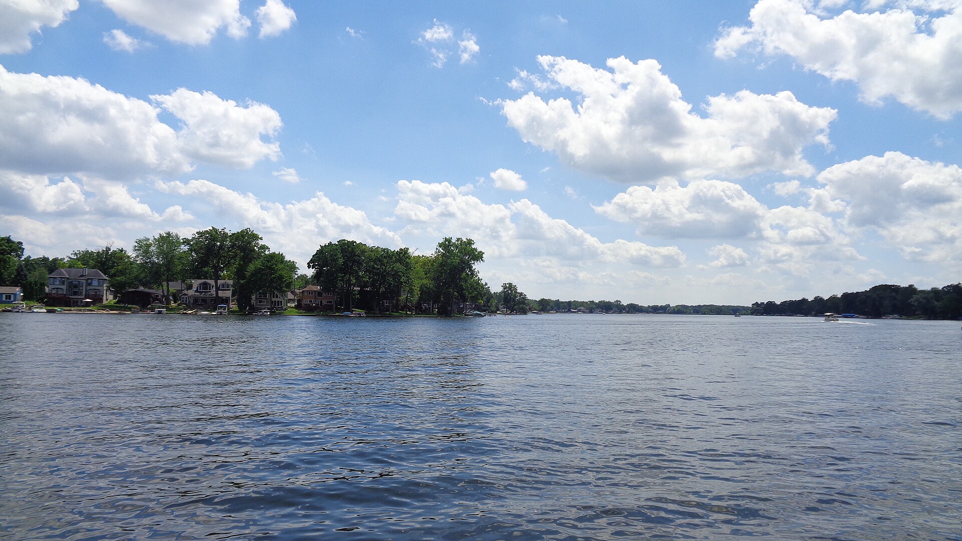 Commerce Township, Michigan, an out-commuting Oakland County community of small employers
