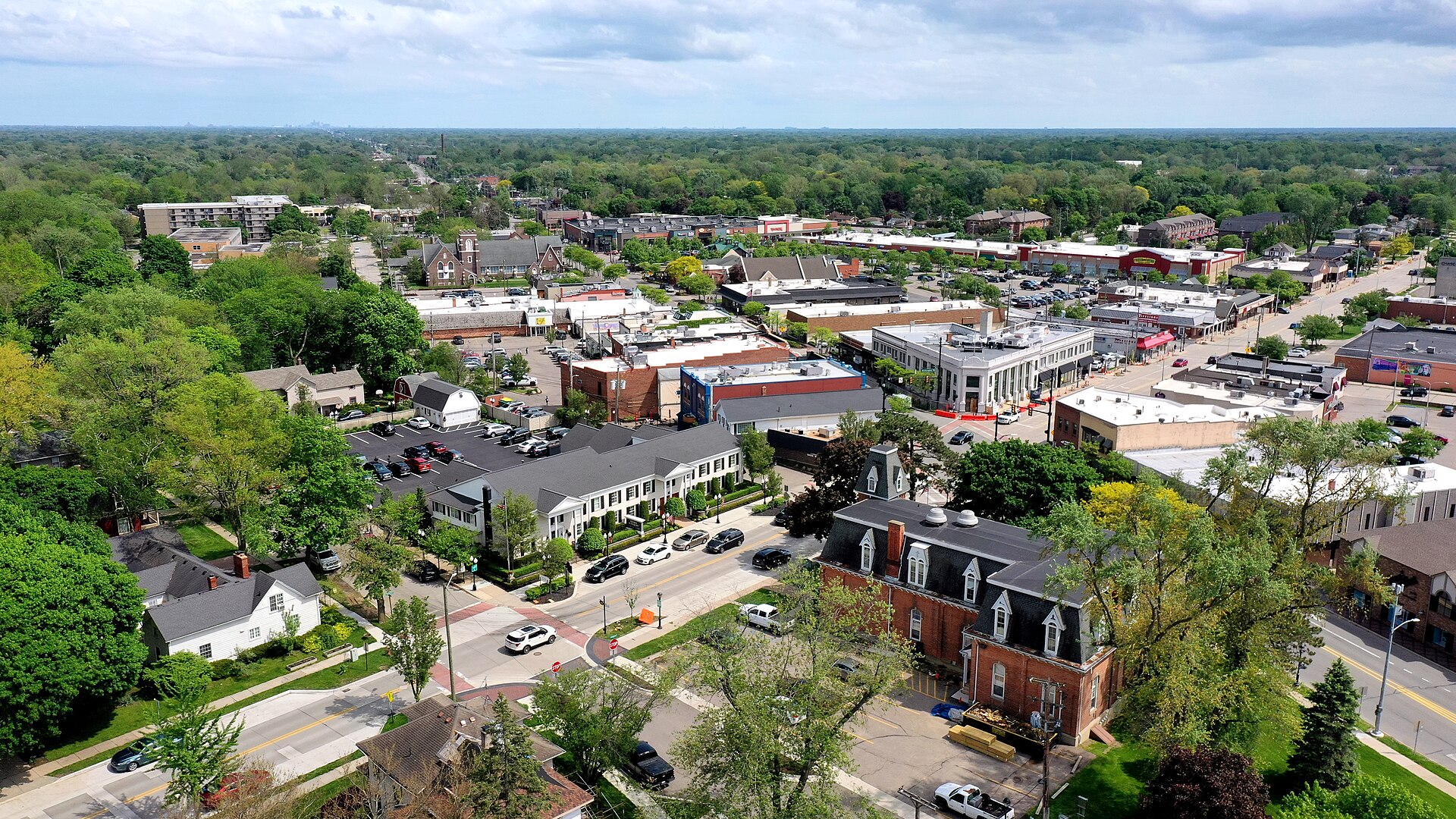 Farmington, Michigan, the historic downtown enclosed by Farmington Hills