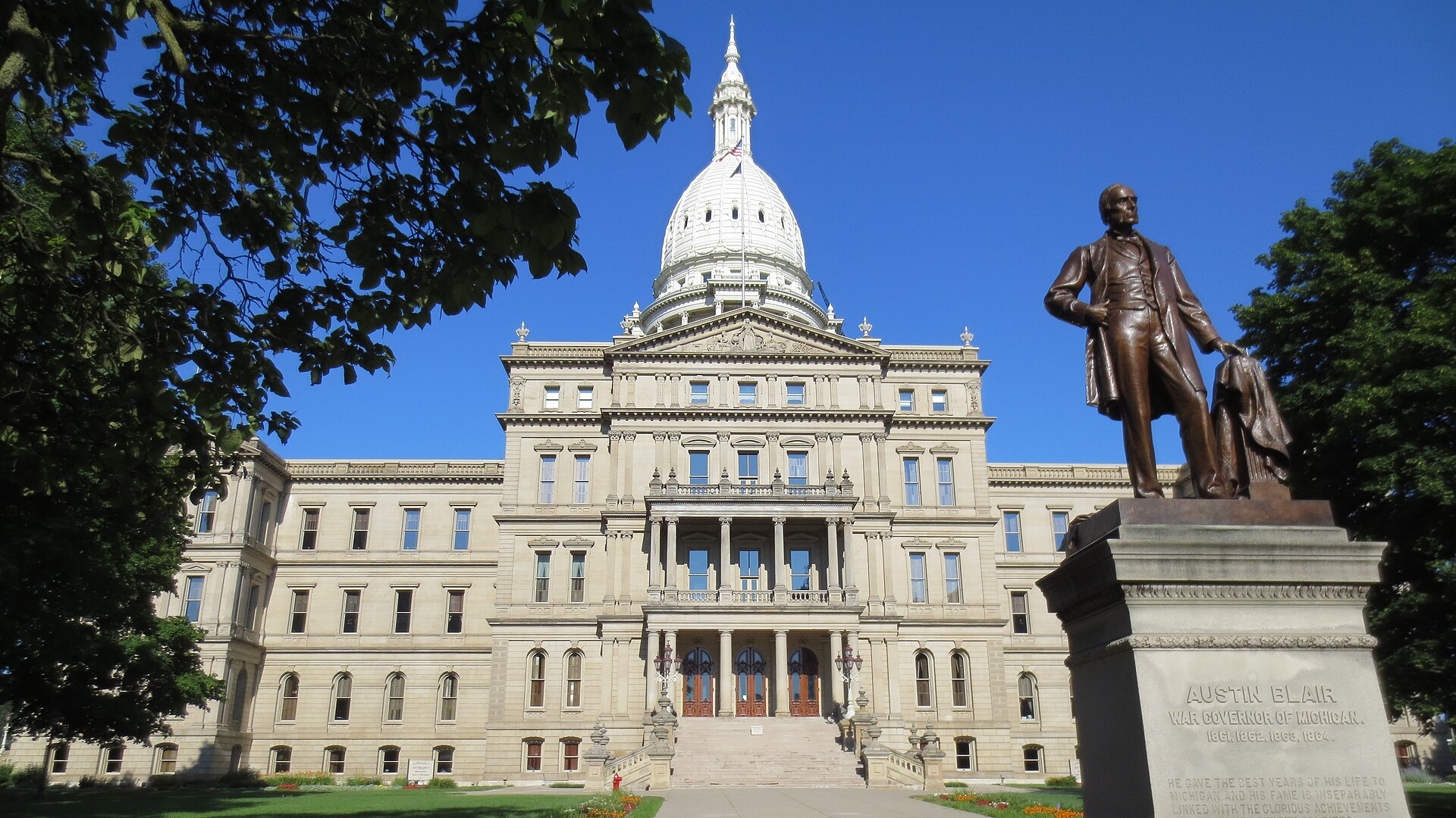 Lansing, Michigan, the state capital in Ingham County &mdash; CFH Insurance Consultants group health insurance and employee benefits consulting for Lansing employers