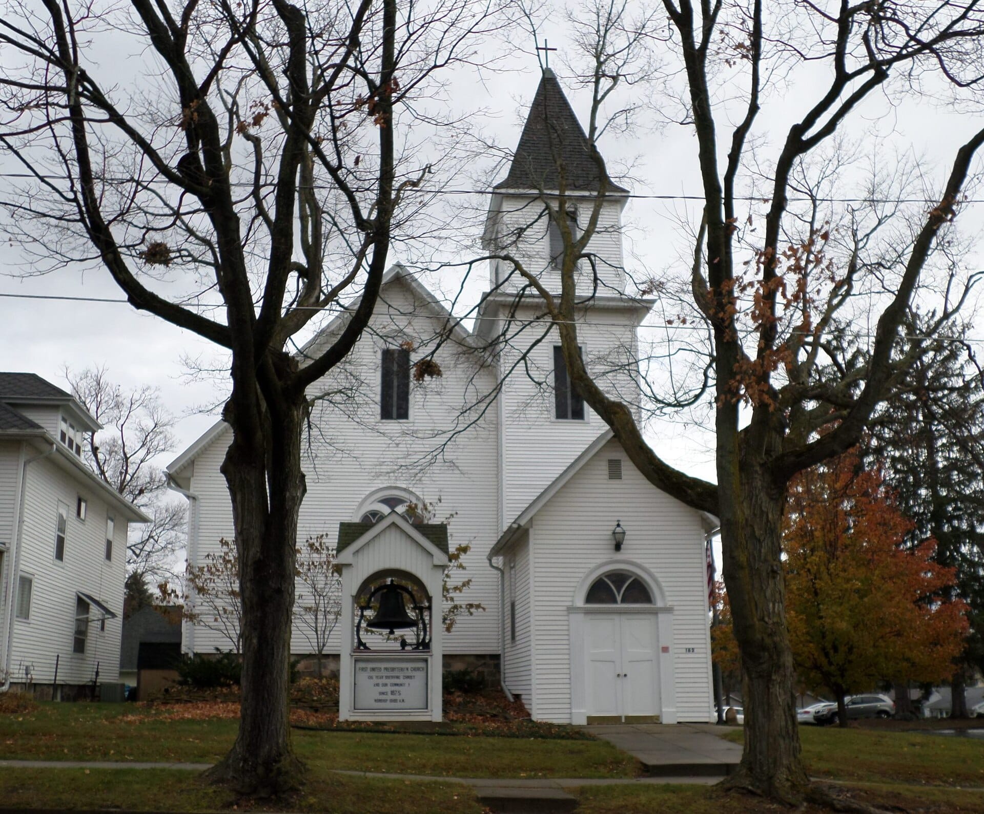 Dimondale Presbyterian Church on North Bridge Street in Dimondale, Michigan &mdash; CFH Insurance Consultants group health insurance and employee benefits consulting for Dimondale, MI employers