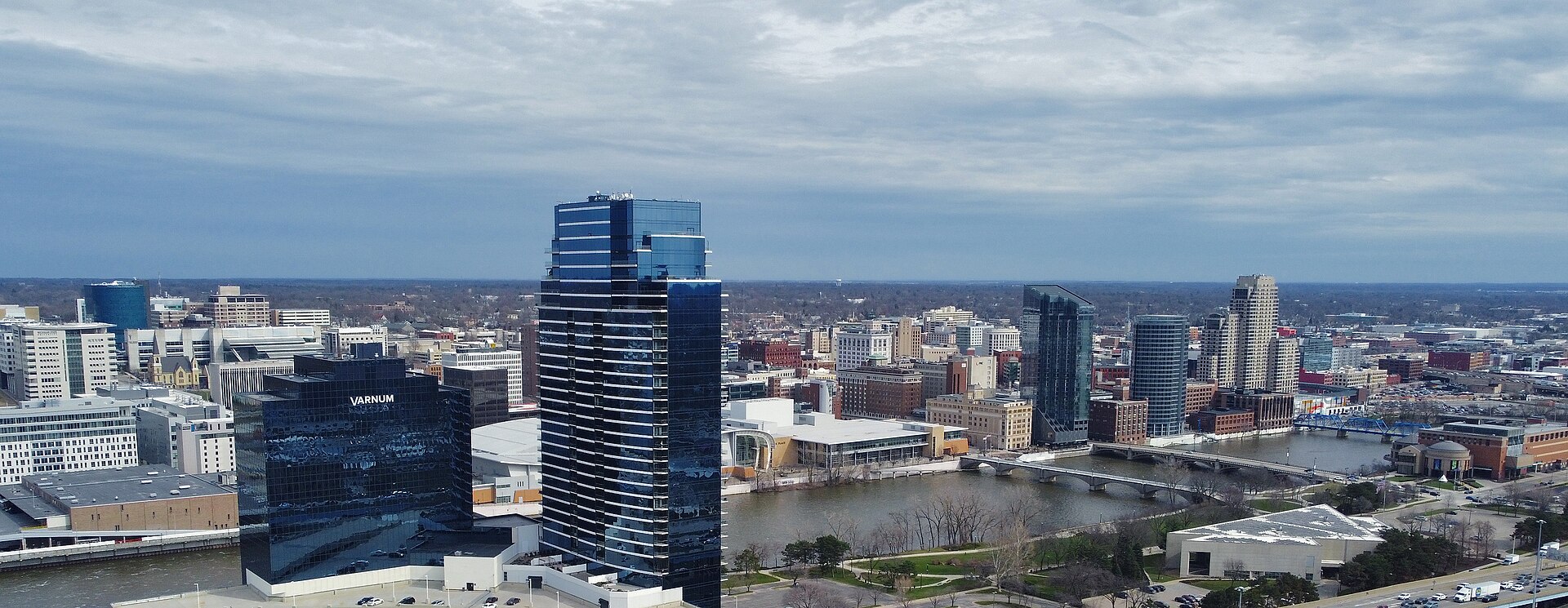 Grand Rapids skyline and the Grand River &mdash; CFH Insurance Consultants provides group health insurance and employee benefits consulting for Grand Rapids, MI employers