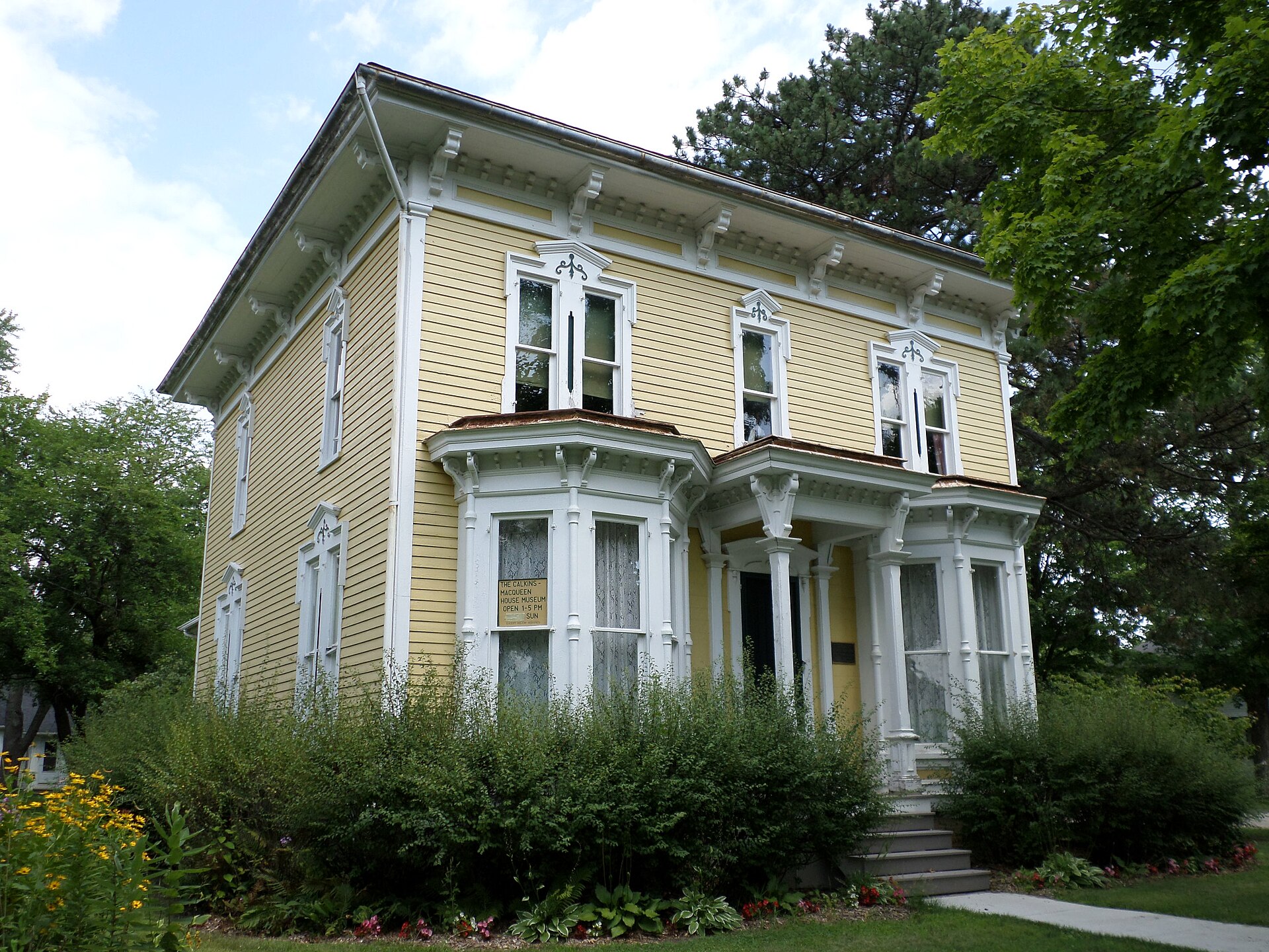 Charles Calkins House in Perry, Michigan &mdash; CFH Insurance Consultants group health insurance and employee benefits consulting for Perry, MI employers